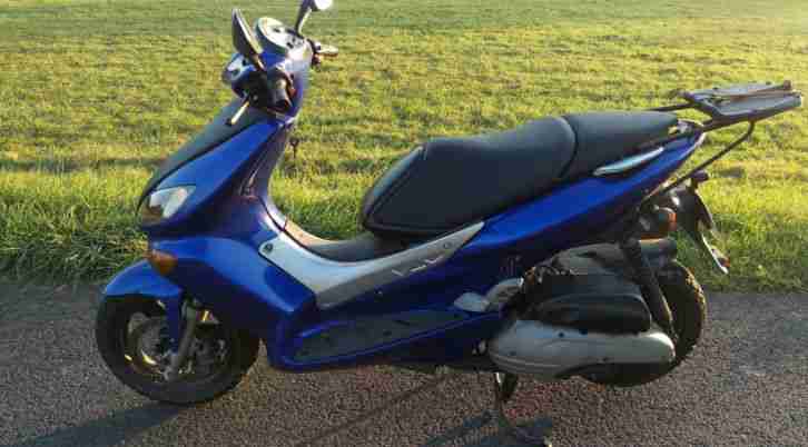 Yamaha MaxterXQ125ccm TÜV neu Viele Neue Teile