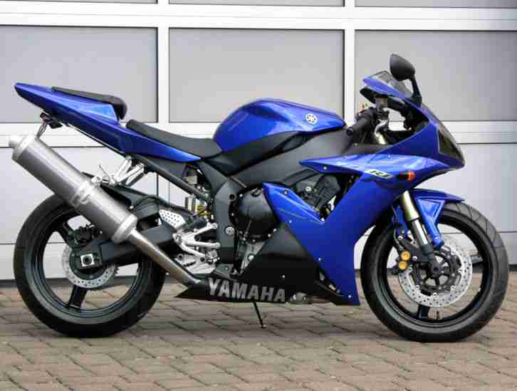 Yamaha R1 2002