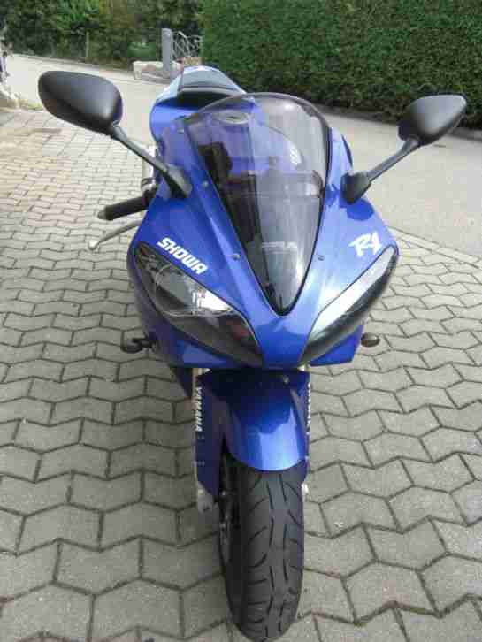 Yamaha R1 RN04