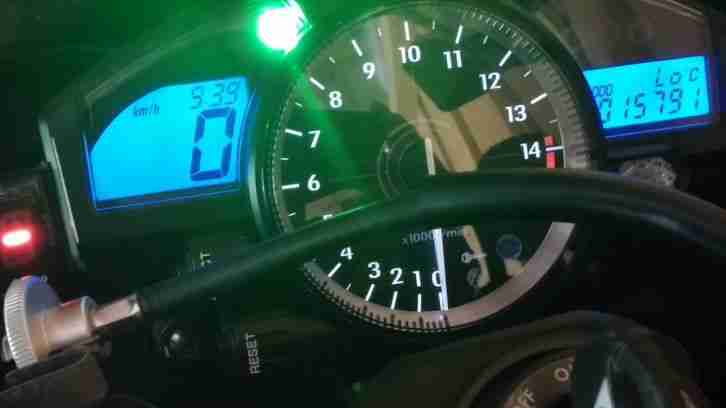 Yamaha R1 RN19 im top Zustand mit Zubehör