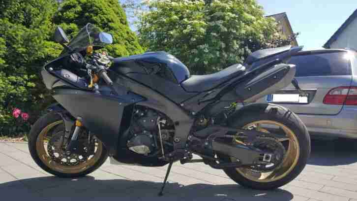 Yamaha R1 RN22 2009, Öhlins TTX, Power Commander, Lightech Rasten