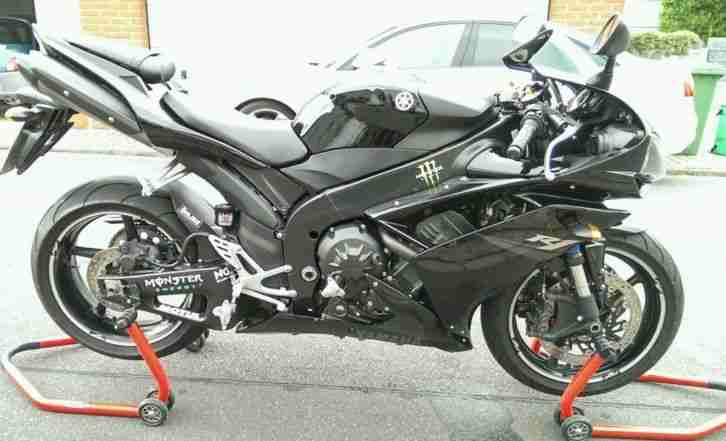 Yamaha R1rn19 Black im Originalzustand/Unverbastelt! Sehr gepflegt!