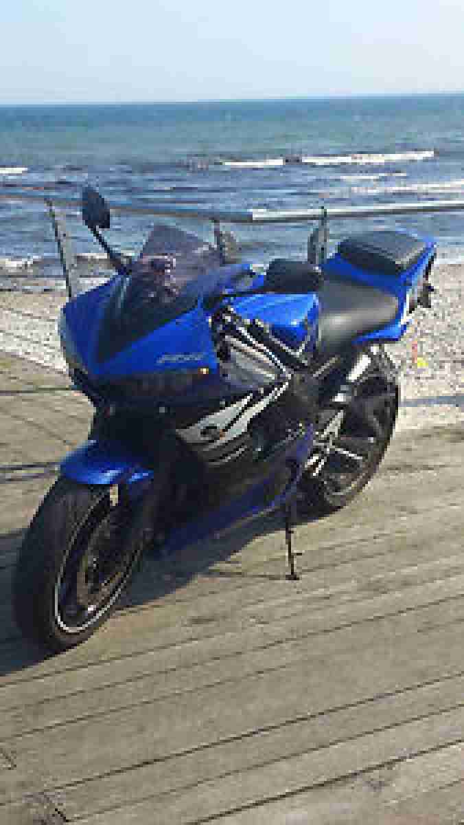 Yamaha R6 RJ05, scheckheft, unfallfrei, sehr guter Zustand, Sportauspuff