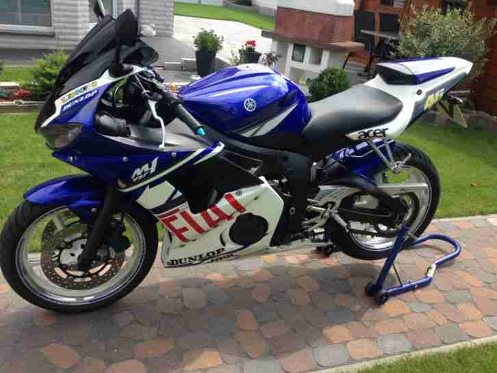 Yamaha R6 RJ09 sehr sehr guter Zustand überzeugen Sie sich selber ;-)