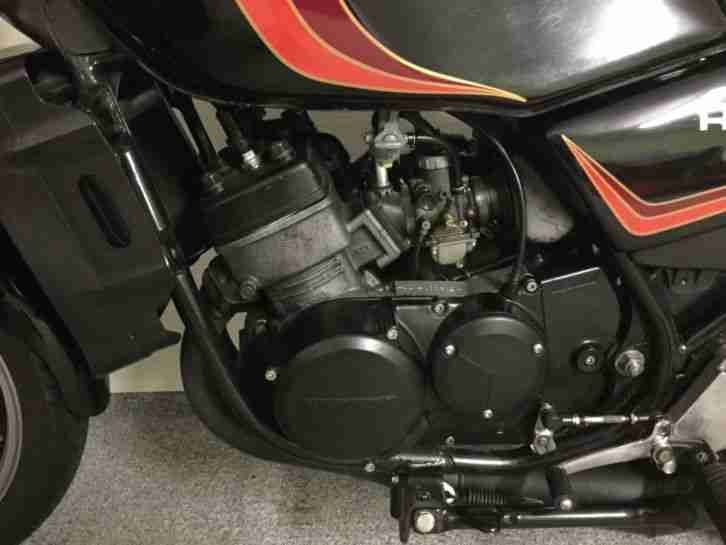 Yamaha RD 250 LC Typ 4L1 Original Top Zustand matching numbers TÜV bis 09/2016