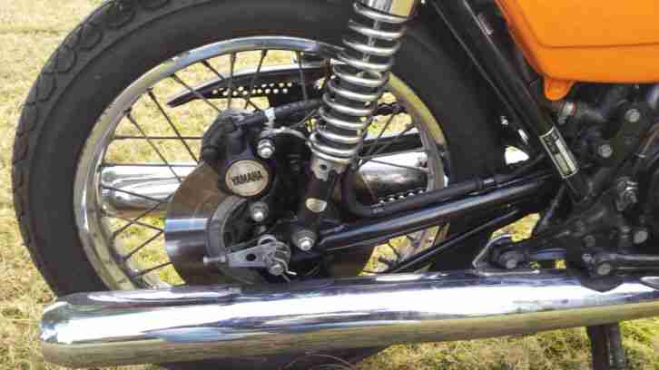 Yamaha RD250 1A2 im 70er Racelook