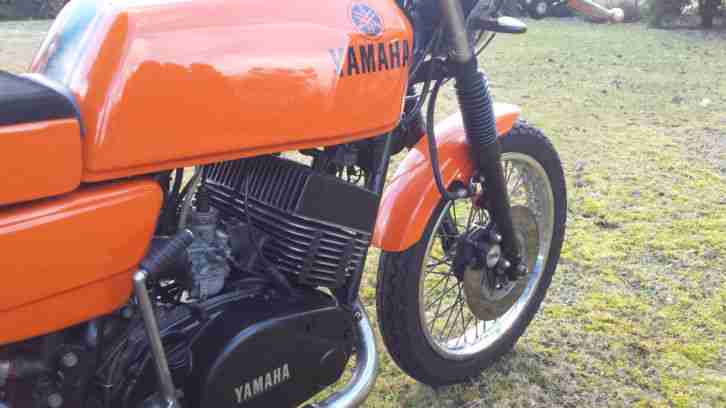 Yamaha RD250 1A2 im 70er Racelook