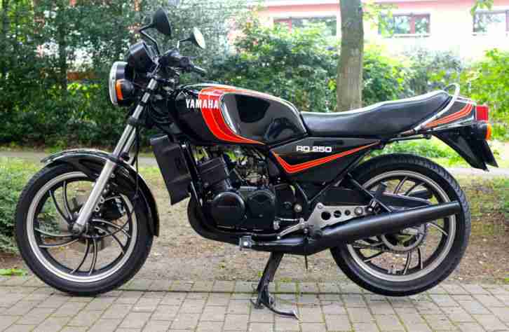 Yamaha RD250LC 4L1 38PS 11600km im Originalzustand - Matching numbers