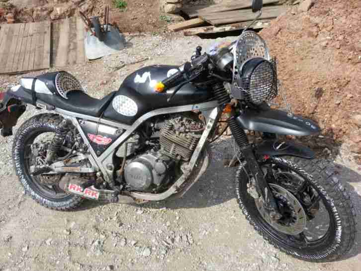 Yamaha SRX 600, 3 Designvarianten/Umbauteile, Show-Winner,Stollenreifen, Ratbike