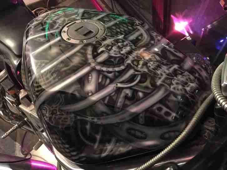 Yamaha Streetfighter FZR 1000 TÜV bis 10.2017