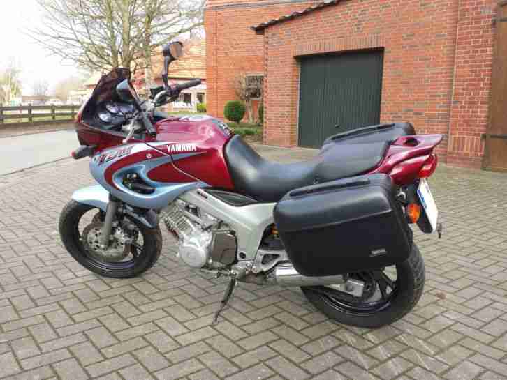 Yamaha TDM 850 4TX, Seitenkoffer, Schönwetterfahrzeug, super gepflegt