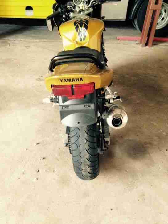 Yamaha Unfallfahrzeug Zur Ersatzteilgewinnung ohne Kfz Brief