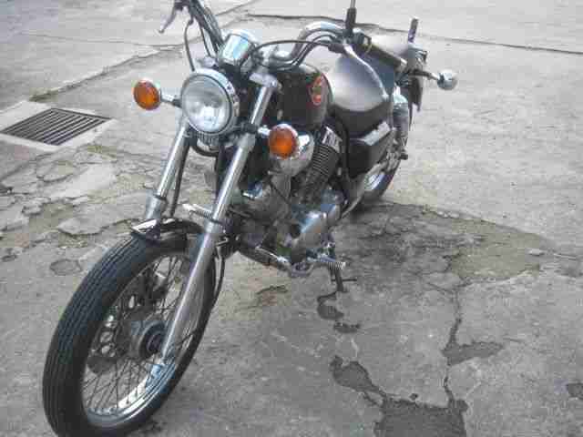 Virago 535 AME Umbau Harley Sportster