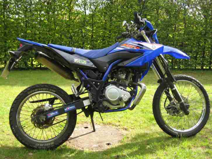 WR 125 R