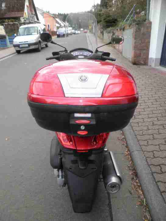 Yamaha X-Max 250 YP 250 R 1. Hand !!! Viel Zubehör !!! 25000 KM !!!