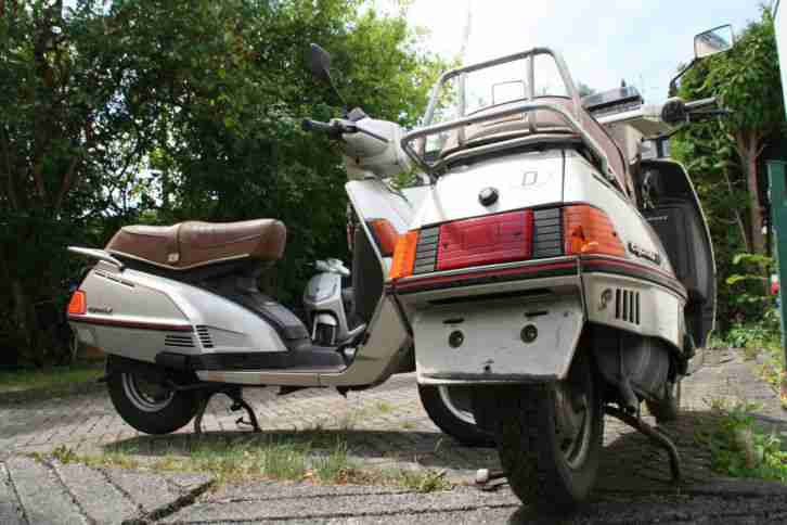Yamaha XC 180 Cygnus, 2 Fahrzeuge