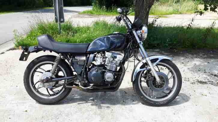 Yamaha XJ 550 mit Fahrzeugbrief