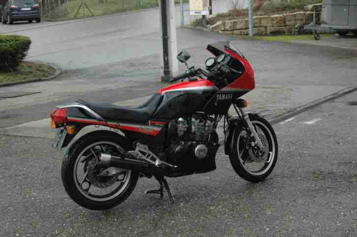 XJ 600 1 Hand Scheunenfund abgemeldet