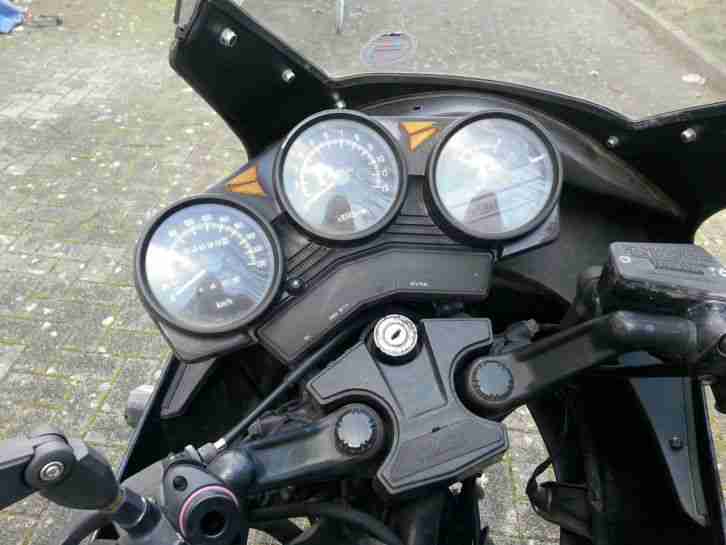 Yamaha XJ 600
