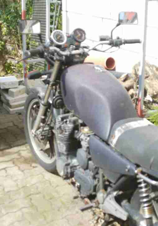 Yamaha XJ 650 Motorrad, Viel zu tun