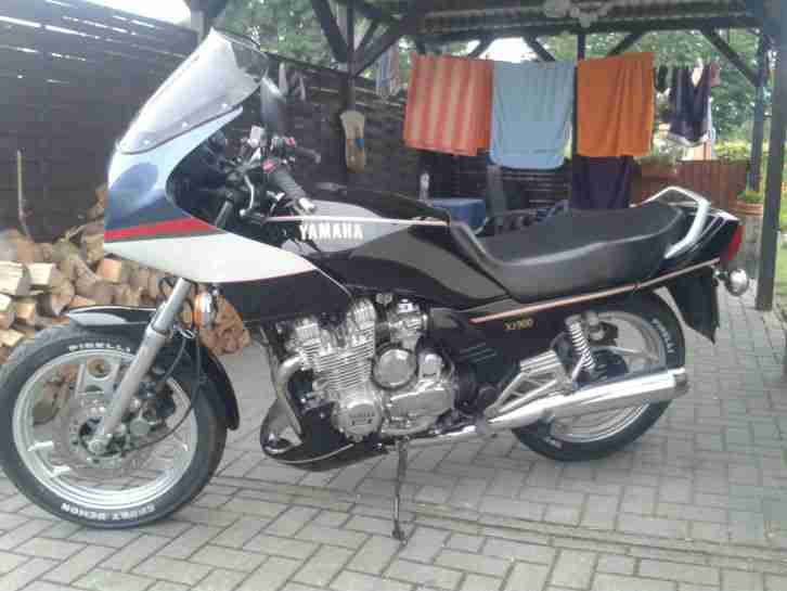 Yamaha XJ 900