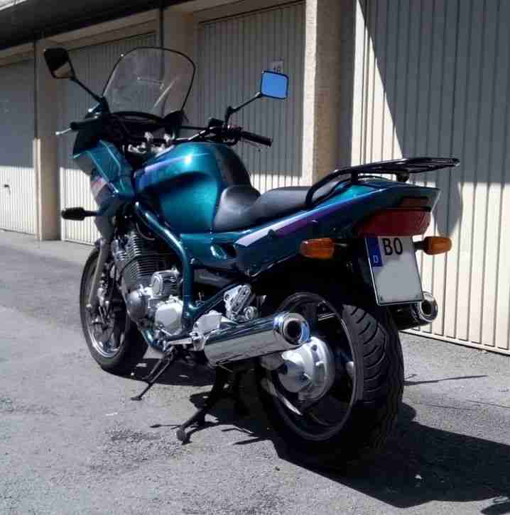 Yamaha XJ 900