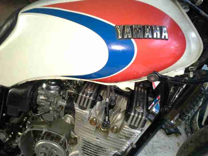 Yamaha XJ 900