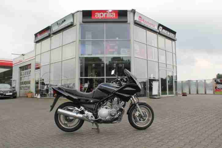 Yamaha XJ 900 Diversion in schwarz ab 49,00 monatlich