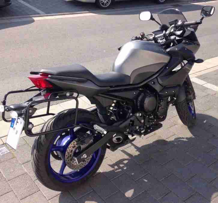 XJ6 Diversion ABS mit Seitenkoffern,