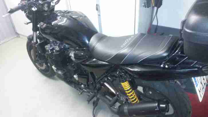 Yamaha XJR 1300 RP 10