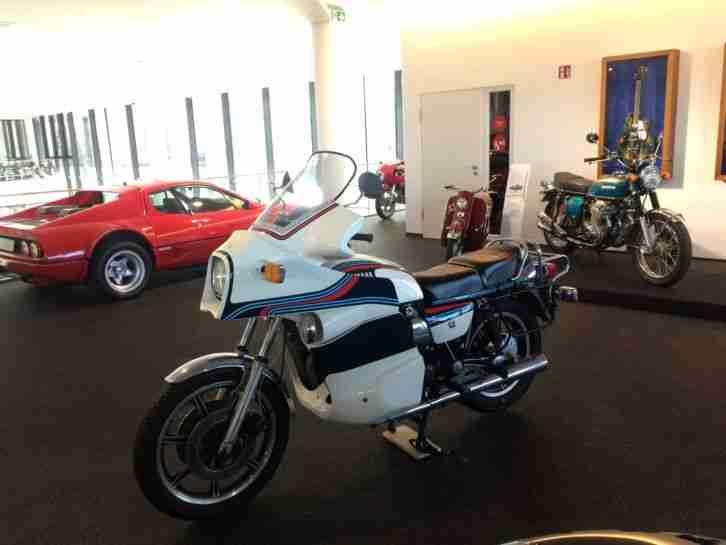 Yamaha XS 1100 1.1 Martini Edition im The Classic Oldtimer Hotel in Ingolstadt