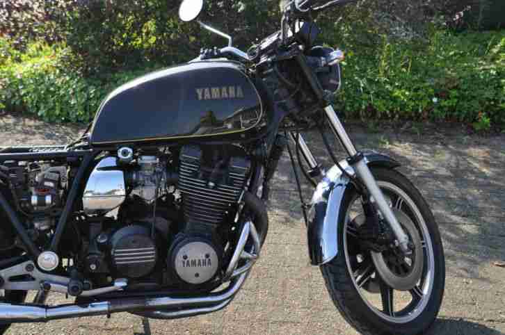 Yamaha XS 1100