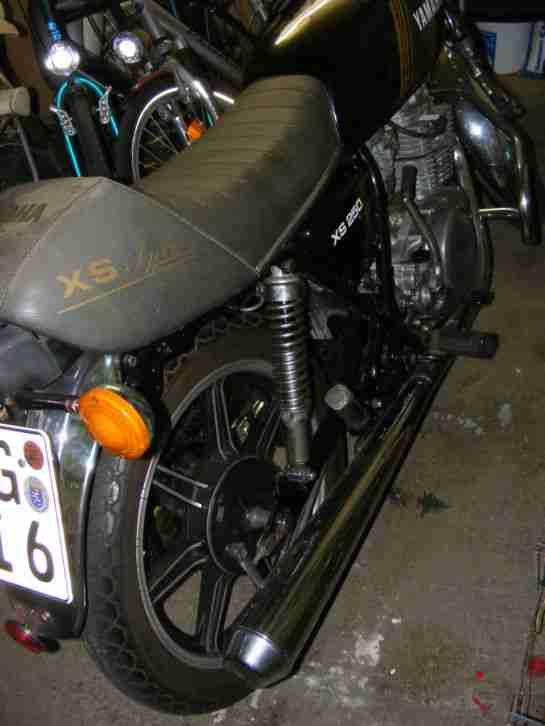 Yamaha XS 250, BJ 1980 Oldtimer, Tüv neu,fährt super ,top original Zustand