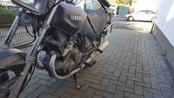 Yamaha XS 400 12E Zustand siehe Bilder, Motor dreht, anschauen!!