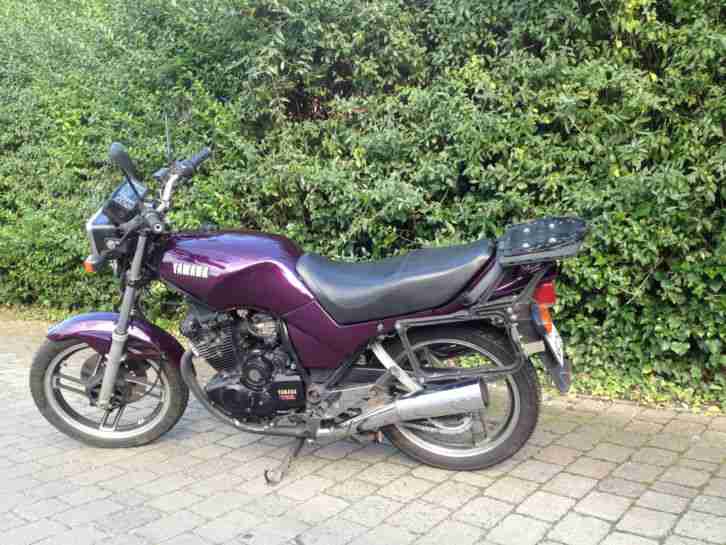 Yamaha XS 400 mit 2 Koffer und 1 Topcase TÜV bis 08 - 2015