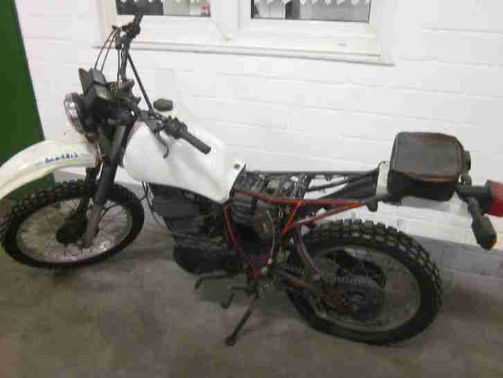 Yamaha XT 550 / Bj. 83 / 65824 km / 3 HD /