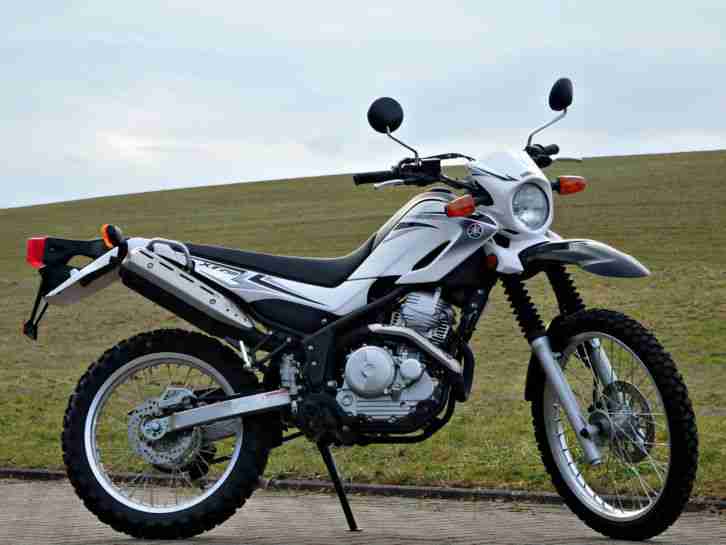 XT250 export price €2773