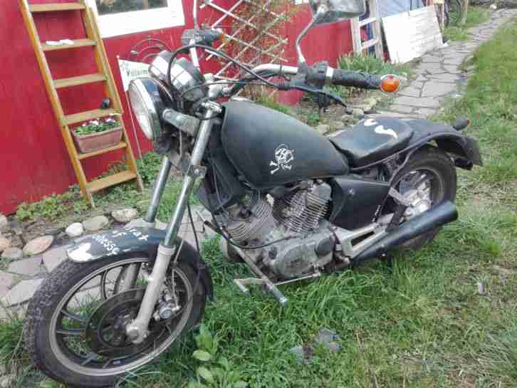 Yamaha XV 500