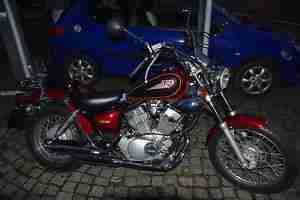 Yamaha XV125 Virago Chopper / Cruiser mit unter 4800km