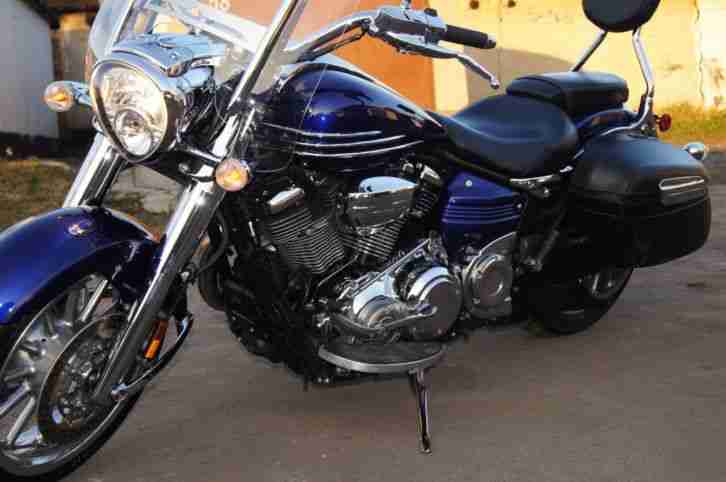 Yamaha XV1900 Stratoliner Roadliner