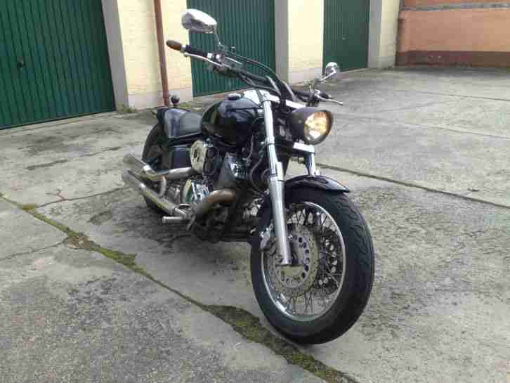 Yamaha XVS 1100 Custom Dragstar
