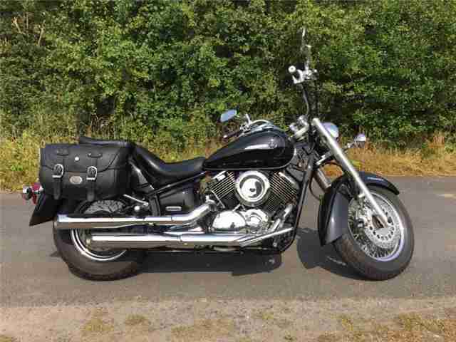 Yamaha XVS 1100 Drag Star