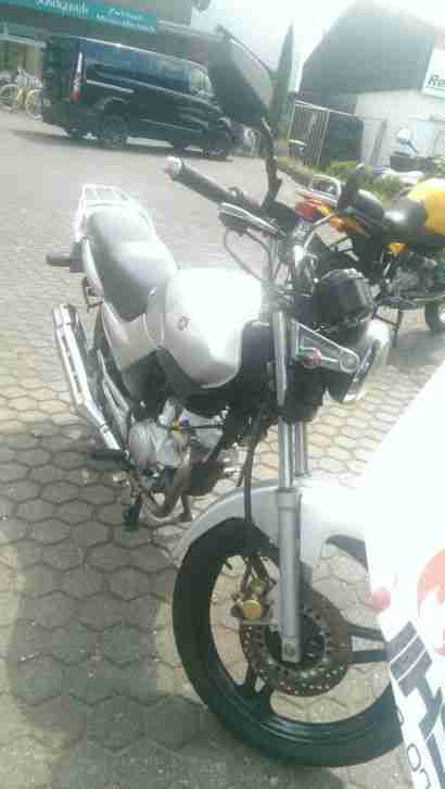 Yamaha YBR 125