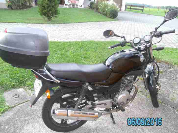 Yamaha YBR125 schwarz TÜV/HU neu