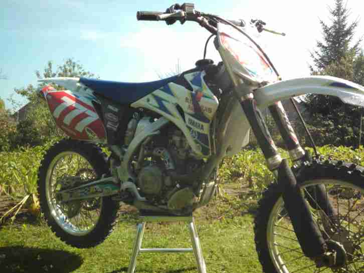 Yamaha YZ 250