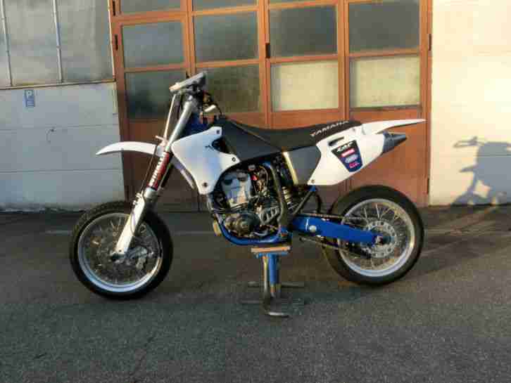 Yamaha YZ F 426 Supermoto