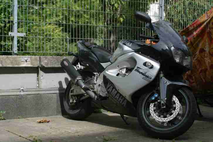 Yamaha YZF 1000 R Thunderace