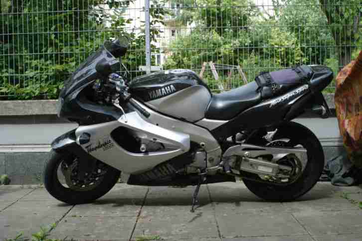 Yamaha YZF 1000 R Thunderace
