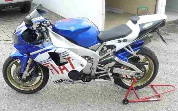 YZF 1000 R1 RN01