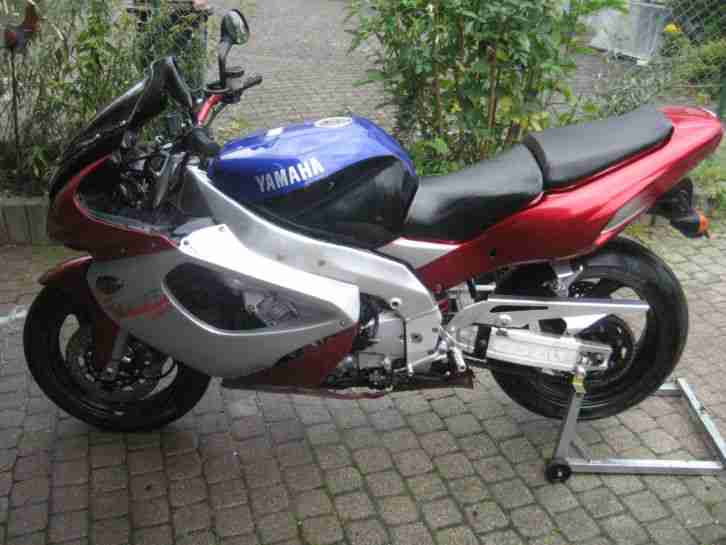 Yamaha YZF 1000 Thunderace